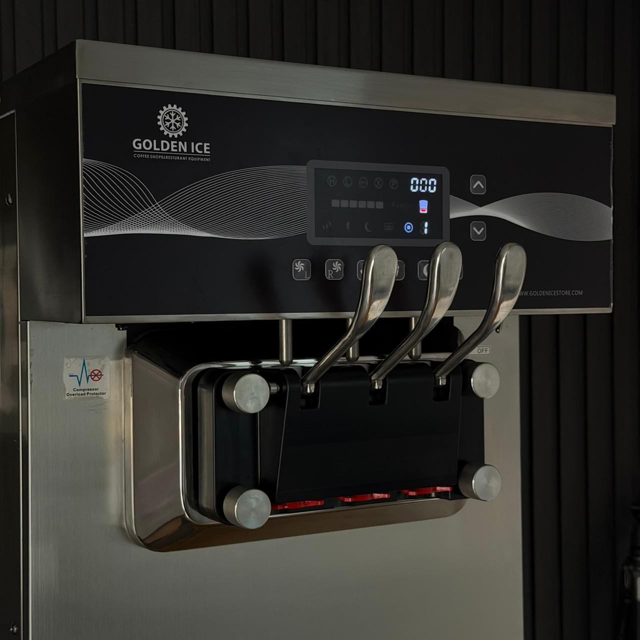 Golden_Ice_Machine_Control_Panel_CloseUp.jpg