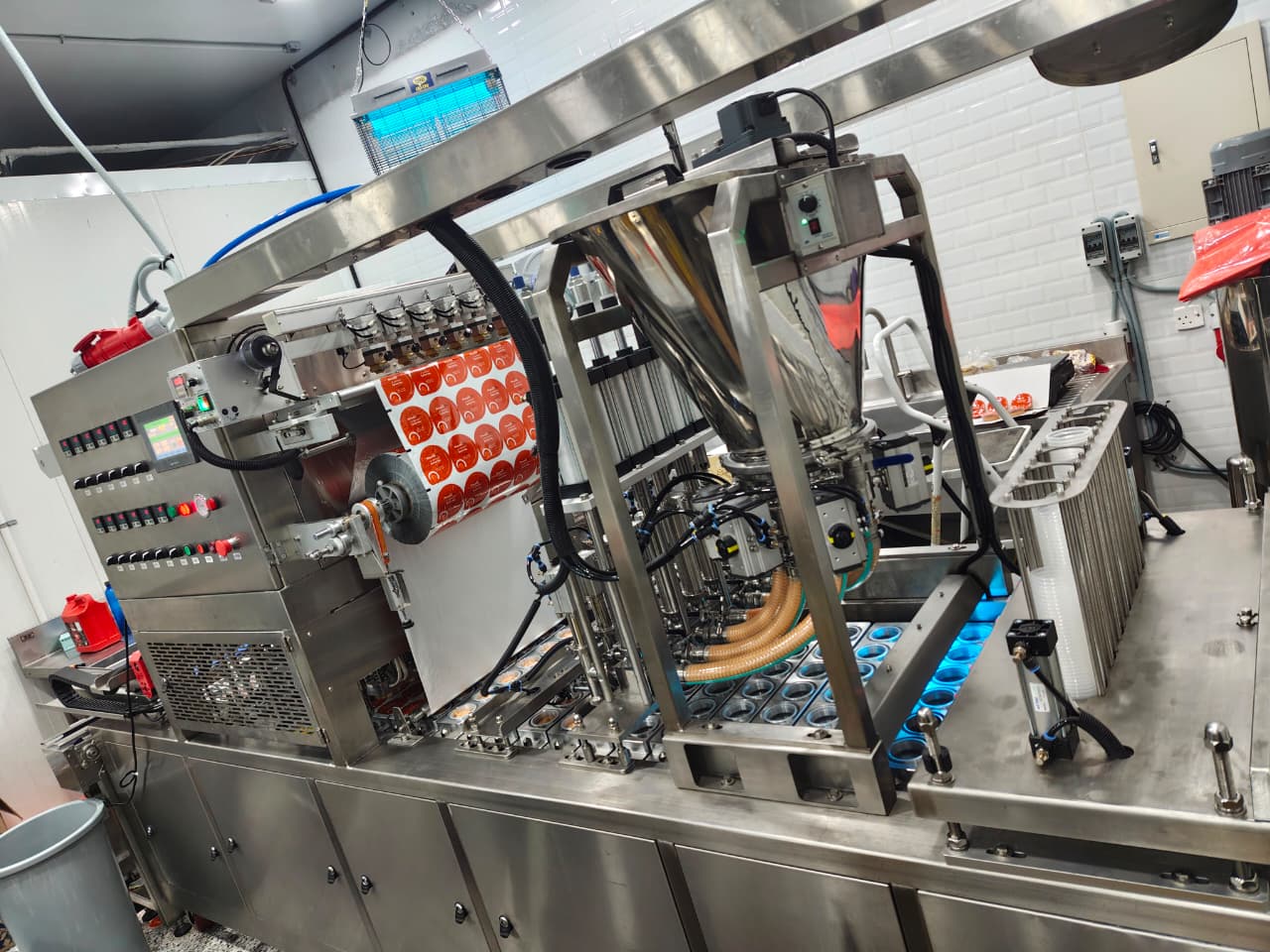 multi-lane-cup-filling-machine.webp