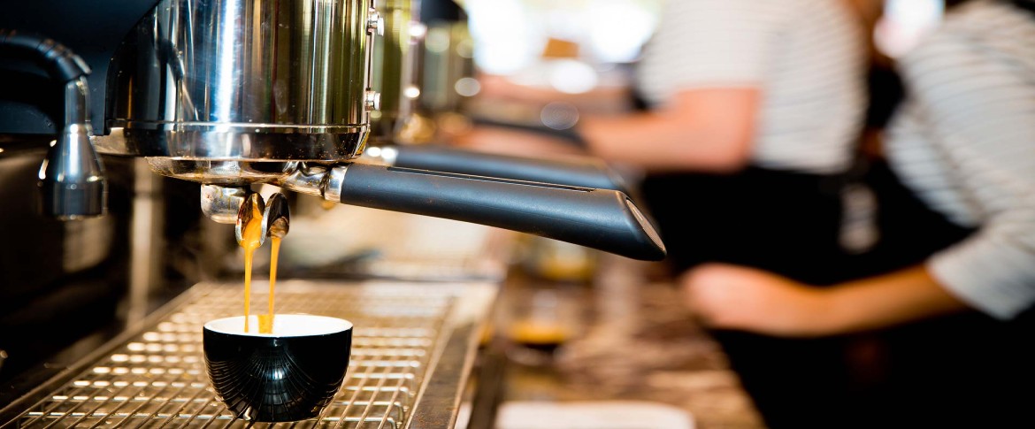 ماكينات صنع القهوة وخصومات 2023
