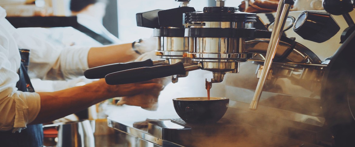 ماكينات تحضير القهوة للكافيهات وشرح طريقة تشغيل الماكينة