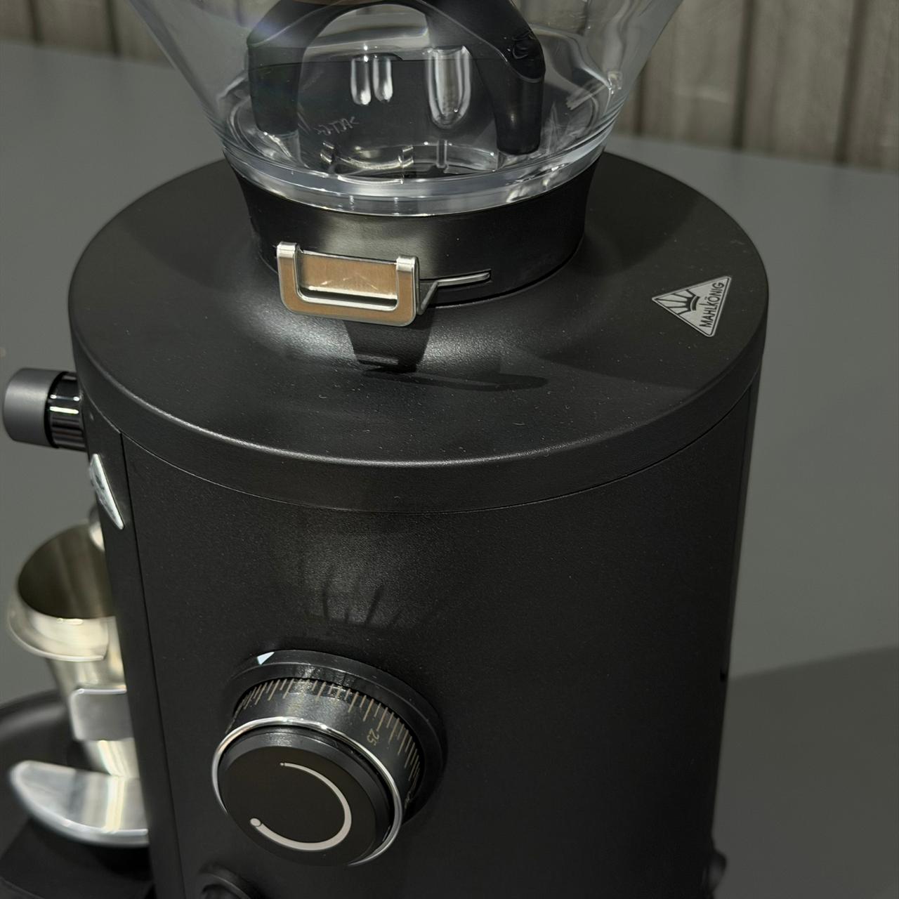 مطحنة مالكونيق Black X54.