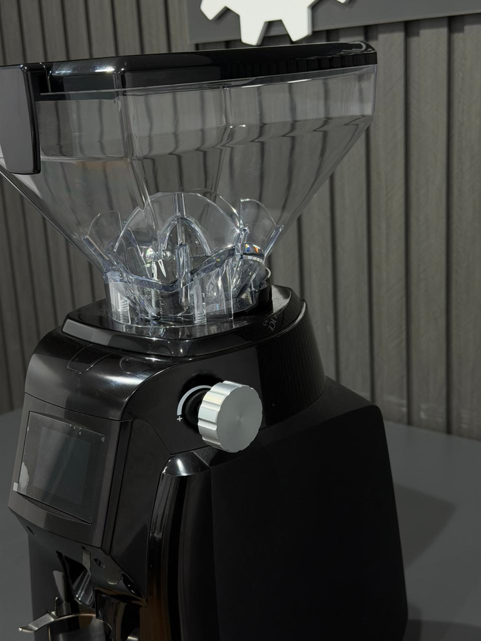 مطحنة La Cimbali