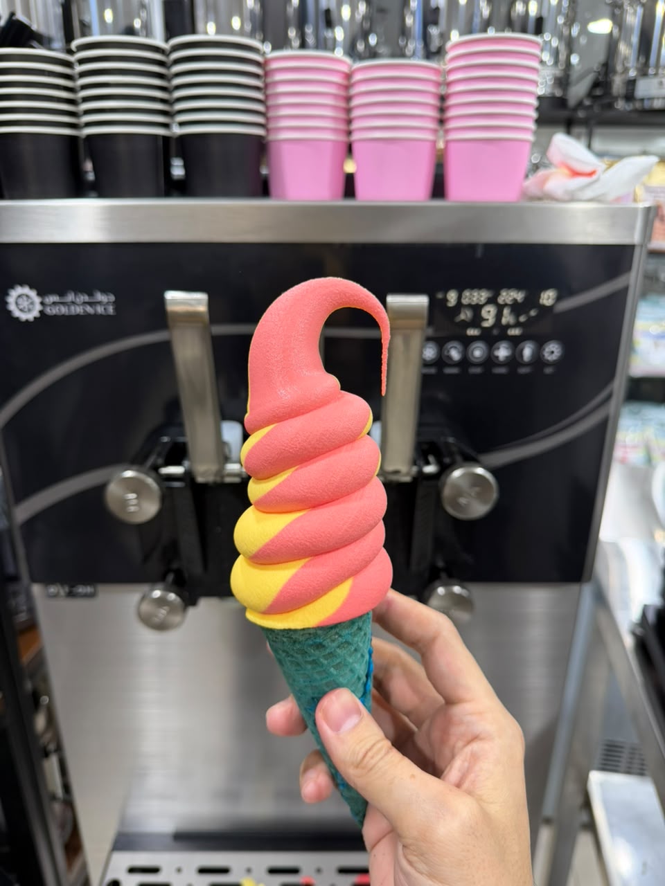 golden-ice-soft-ice-cream-dessert.jpg